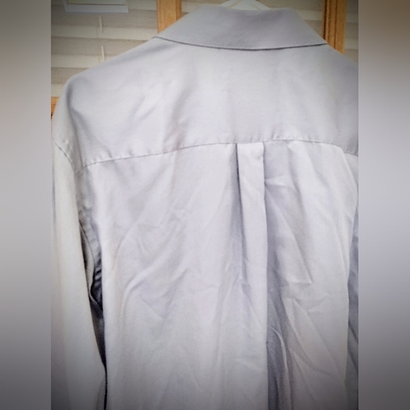 Geoffrey Beene XL Gray Button-Down Collared Long Sleeve Shirt, Wrinkle Free - Picture 2 of 9